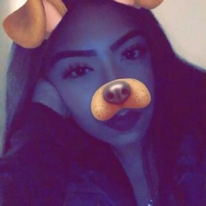 Meet your Posher, Tania